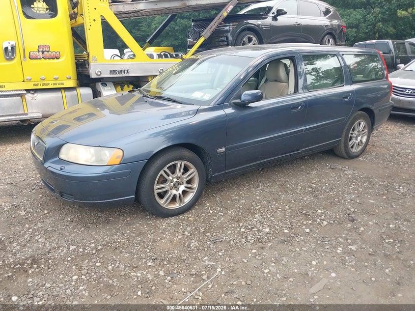 2006 Volvo V70 2.4 VIN: YV1SW612561536756 Lot: 45640531