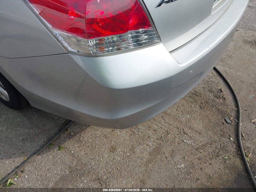 2008 Honda Accord VIN: 1HGCT26888A070810 Lot: 45640561