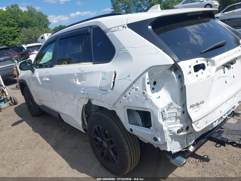2021 TOYOTA RAV4 auction photo 3