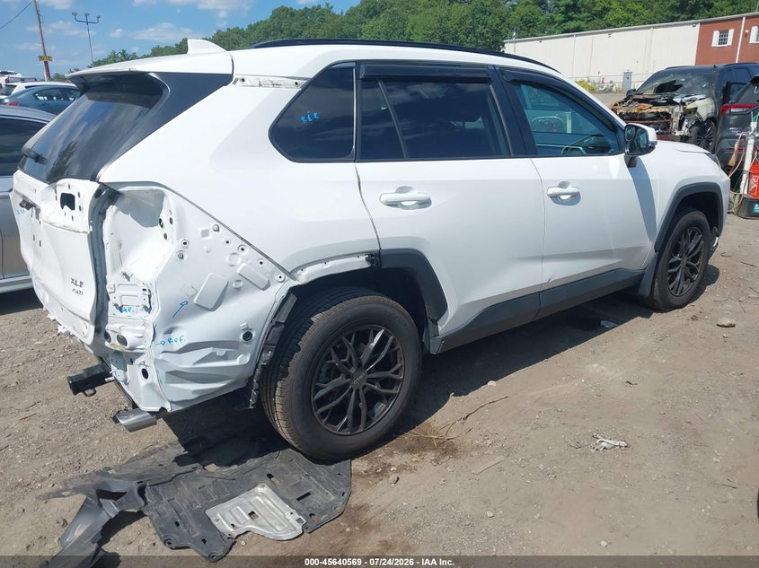 2021 TOYOTA RAV4 auction photo 4