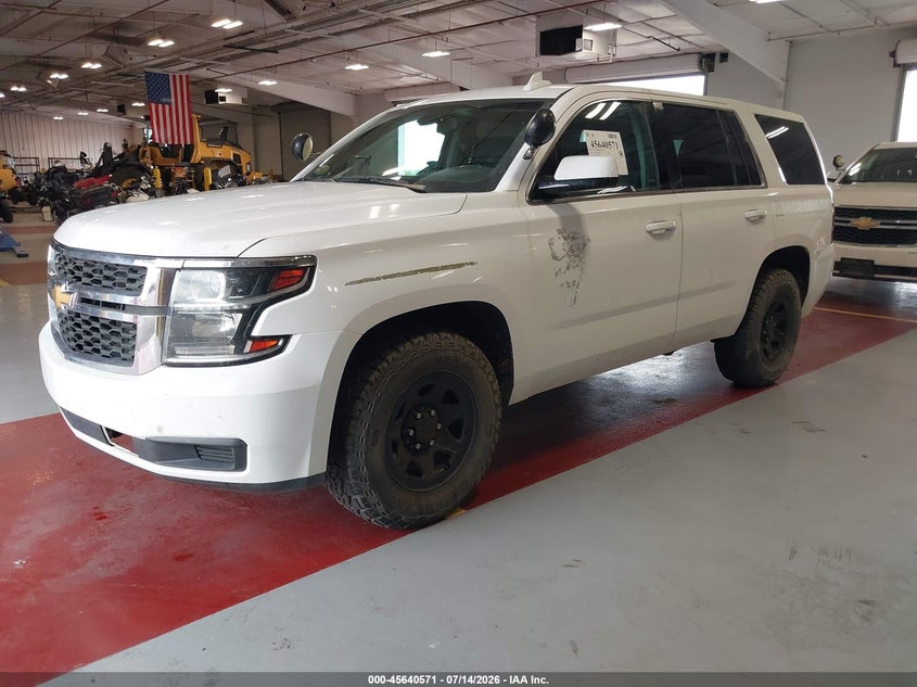 2015 Chevrolet Tahoe, Right Front, IAAI, VIN 1GNSK2EC0FR649231 — photo 2