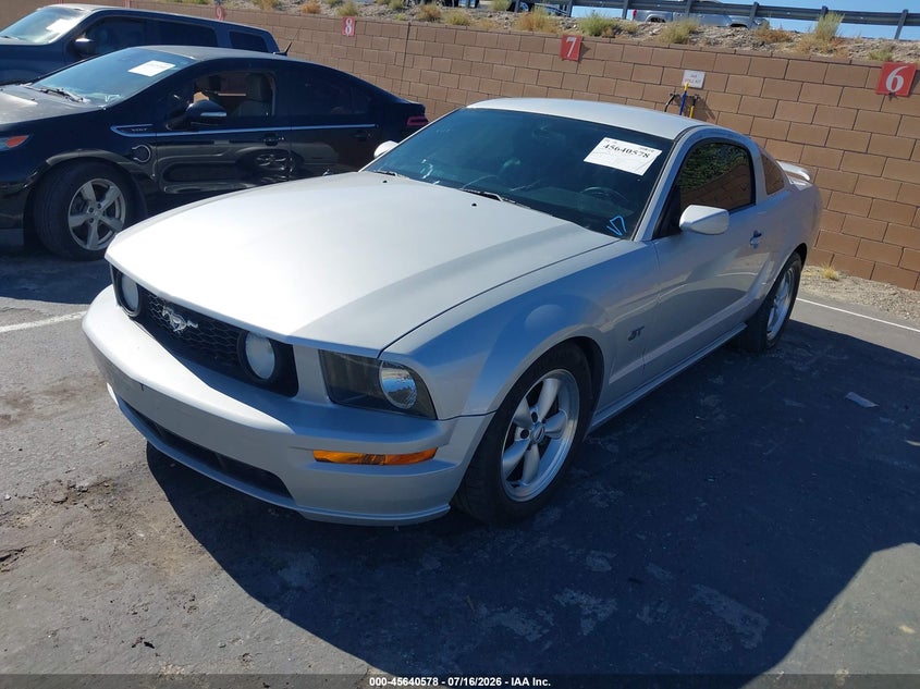 2007 FORD MUSTANG auction photo 2
