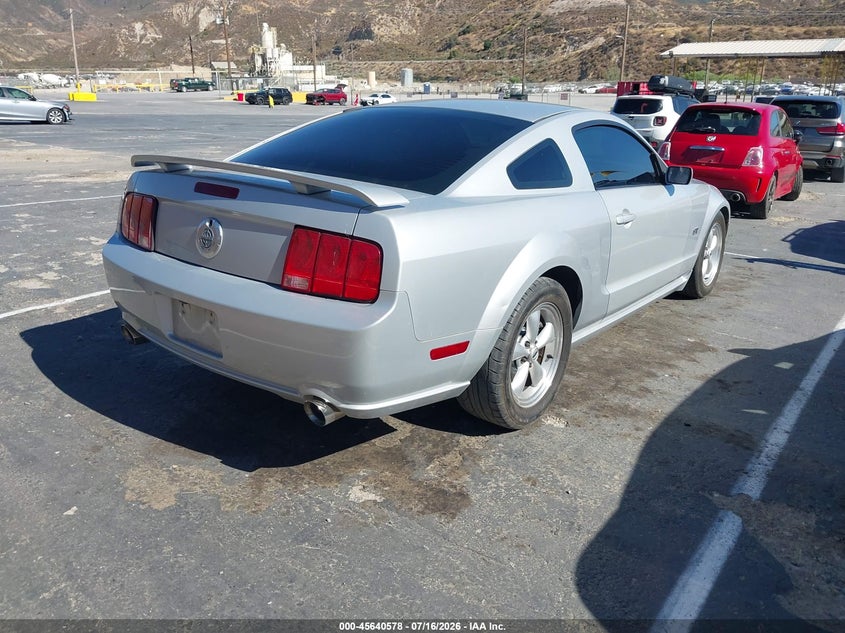 2007 FORD MUSTANG auction photo 4