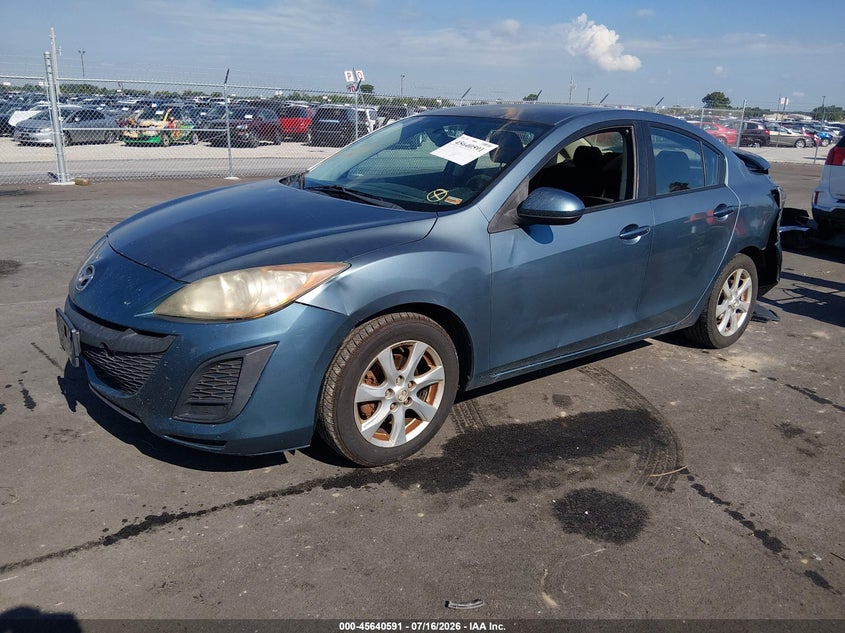 2010 Mazda 3, Rear, IAAI, VIN 0JM1BL1SF0A129523 — photo 2