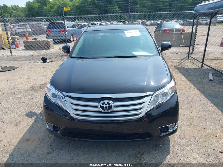 2011 Toyota Avalon Limited VIN: 4T1BK3DB2BU385696 Lot: 45640625