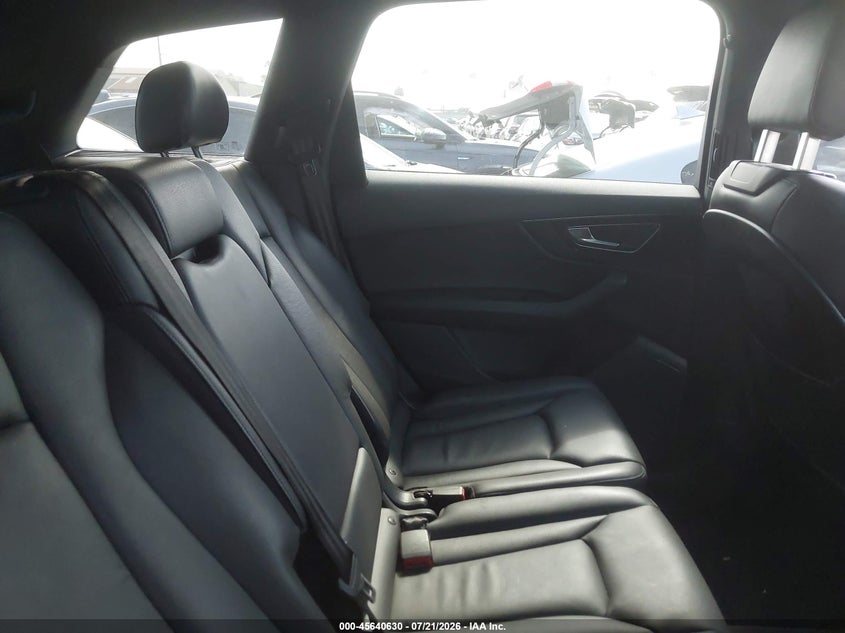2017 Audi Q7 2.0T Premium VIN: WA1LHAF77HD052305 Lot: 45640630