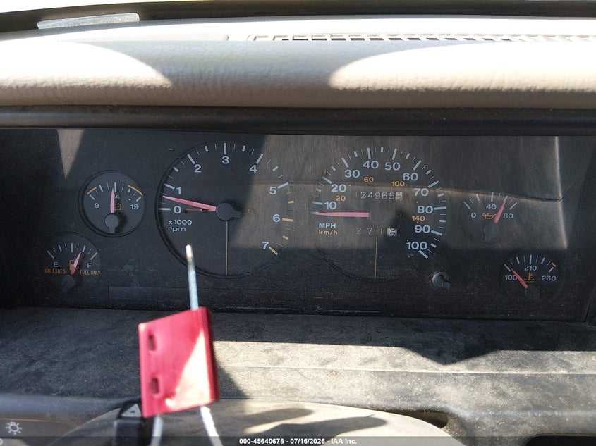 1993 Jeep Grand Cherokee Sport VIN: 1J4GZ88Y8PC714913 Lot: 45640678