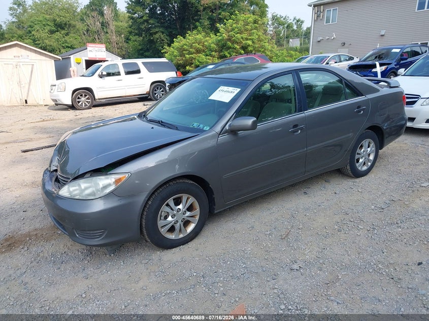 2006 TOYOTA CAMRY auction photo 2