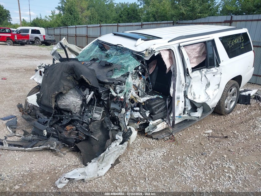 Vin: 1gnskhkc0hr401037, lot: 46139216, chevrolet suburban lt 20172