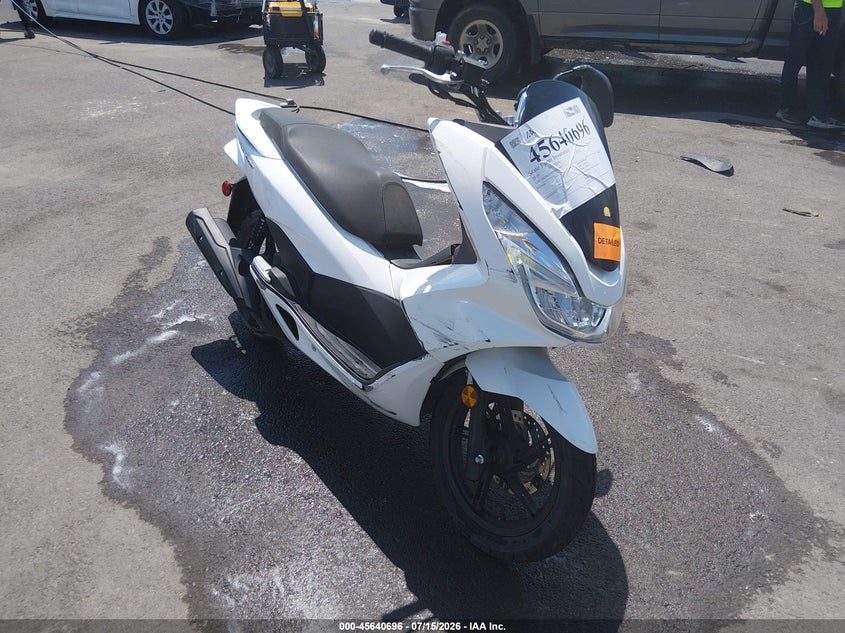2015 HONDA PCX auction photo 1