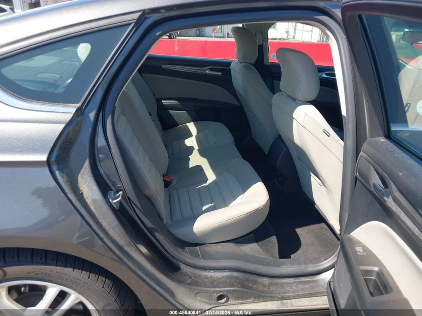 2018 FORD FUSION HYBRID auction photo 8