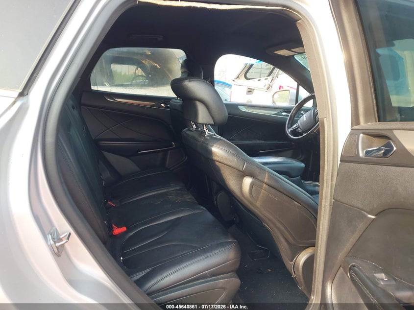 2015 Lincoln Mkc VIN: 5LMCJ1A93FUJ07874 Lot: 45640861