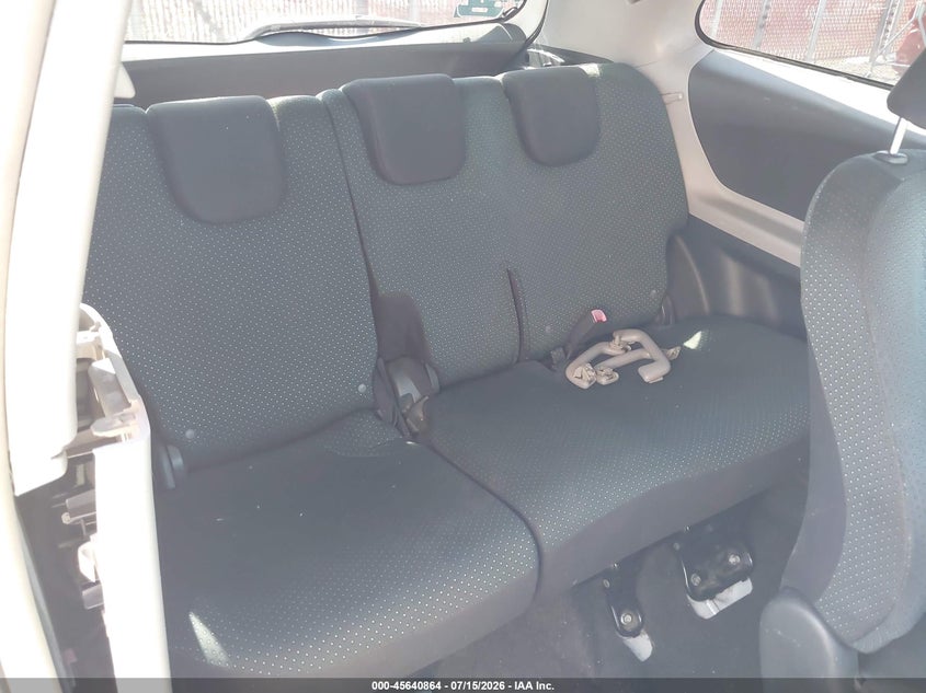 2007 Toyota Yaris VIN: JTDJT923775119863 Lot: 45640864