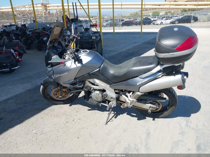 2002 Suzuki Dl1000 VIN: JS1VT53AX22101093 Lot: 45640865