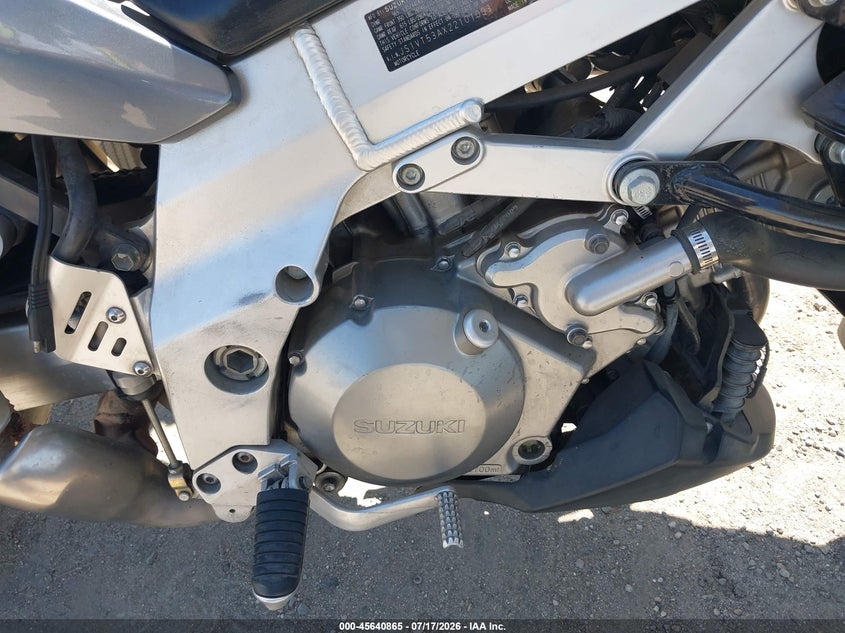 2002 Suzuki Dl1000 VIN: JS1VT53AX22101093 Lot: 45640865