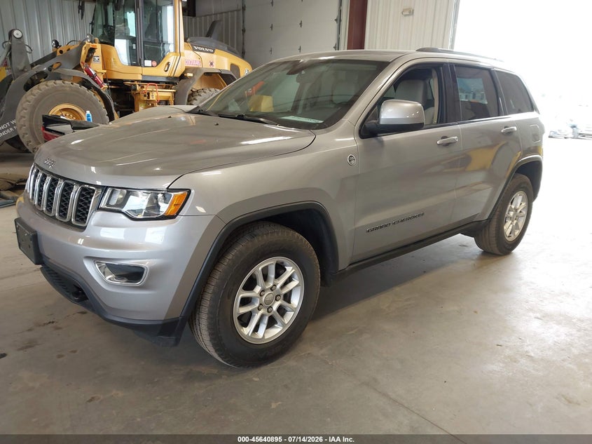 2018 JEEP GRAND CHEROKEE auction photo 2