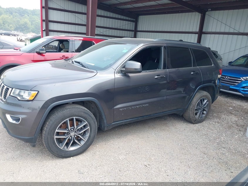 2017 Jeep Grand Cherokee Laredo 4X4 VIN: 1C4RJFAGXHC959368 Lot: 45640912