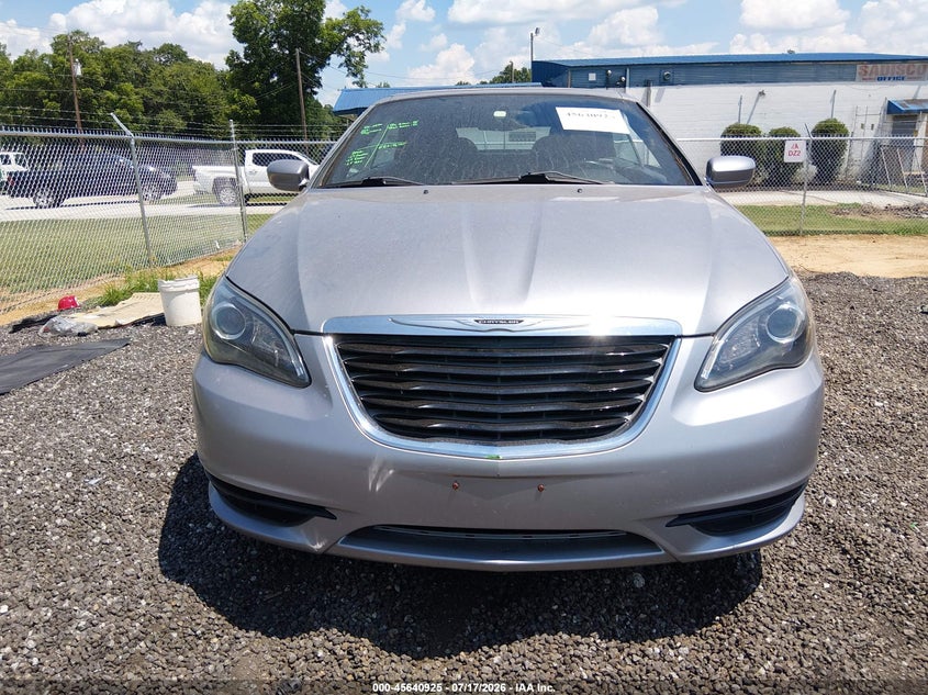 2013 Chrysler 200 S VIN: 1C3BCBGG2DN684996 Lot: 45640925