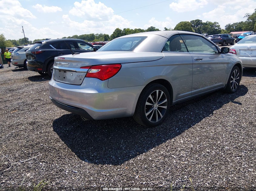 2013 Chrysler 200 S VIN: 1C3BCBGG2DN684996 Lot: 45640925