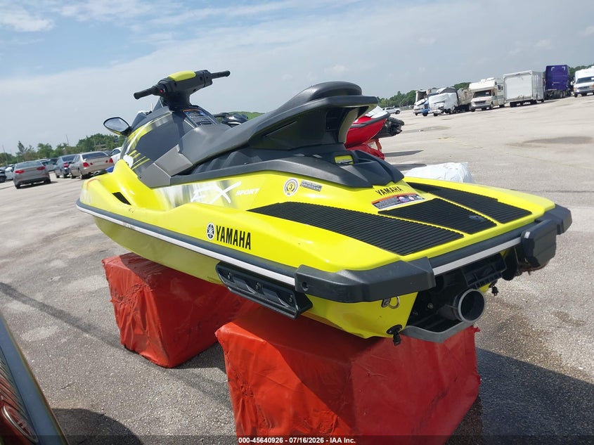 2023 Yamaha Waverunner VIN: YAMA2288G323 Lot: 45640926