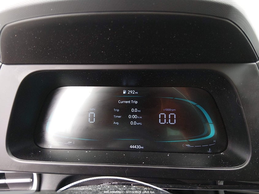 2024 HYUNDAI ELANTRA auction photo 7