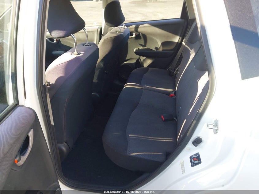 2010 Honda Fit Sport VIN: JHMGE8H69AC005199 Lot: 45641013