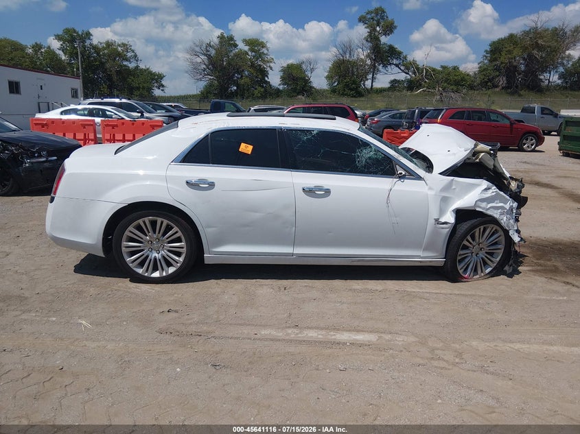 2013 Chrysler 300C VIN: 2C3CCAET8DH681690 Lot: 45641116