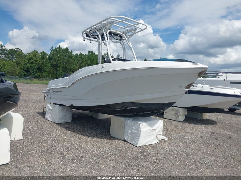 2023 CROWNLINE OTHER auction photo 1