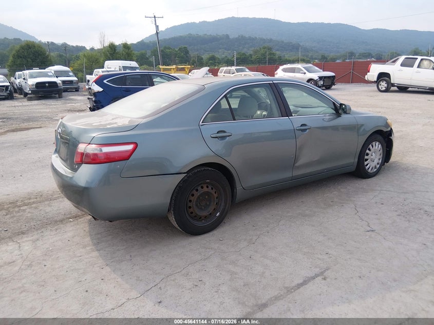 2009 TOYOTA CAMRY auction photo 4