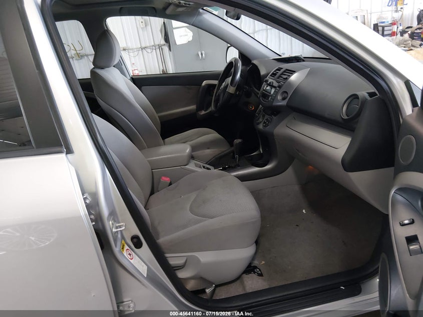 2007 TOYOTA RAV4 auction photo 5