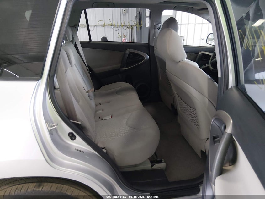 2007 TOYOTA RAV4 auction photo 8
