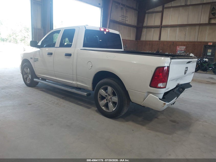 2019 RAM 1500 CLASSIC auction photo 3