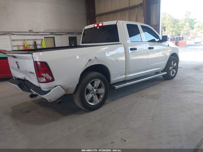 2019 RAM 1500 CLASSIC auction photo 4