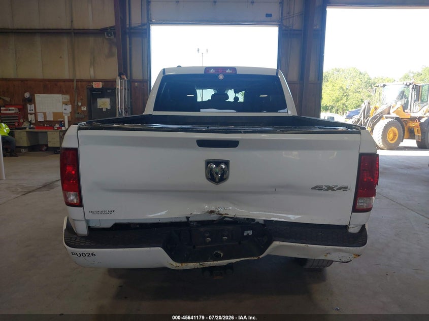 2019 RAM 1500 CLASSIC auction photo 6
