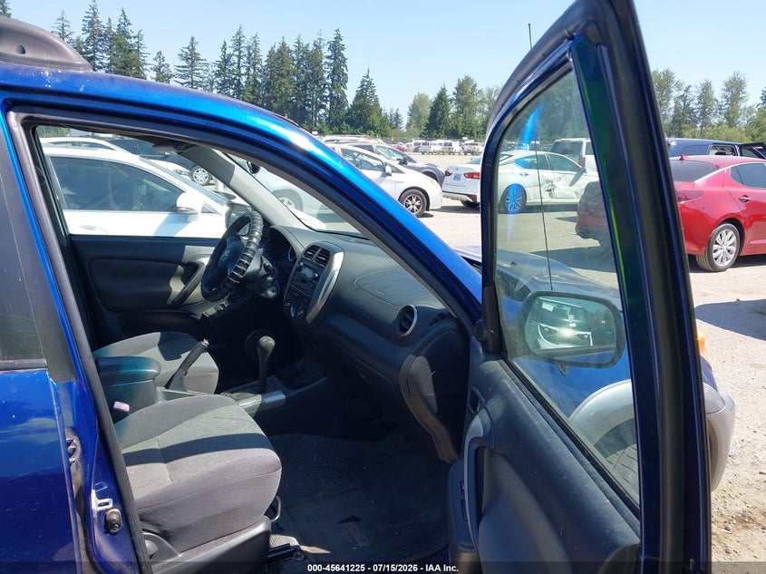 2005 TOYOTA RAV4 auction photo 5