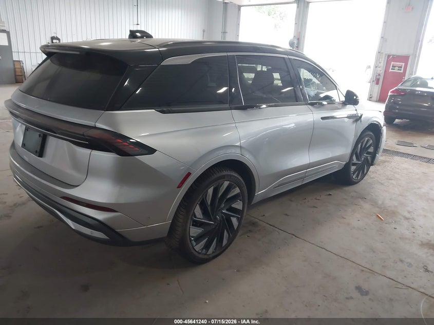 2024 Lincoln Nautilus Black Label VIN: 5LMPJ9JA1RJ790352 Lot: 45641240