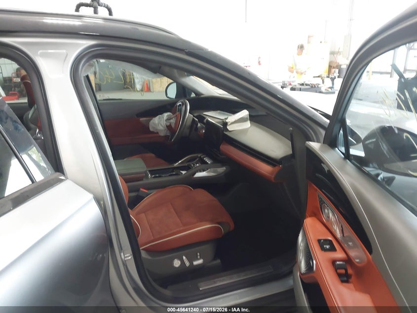 2024 Lincoln Nautilus Black Label VIN: 5LMPJ9JA1RJ790352 Lot: 45641240