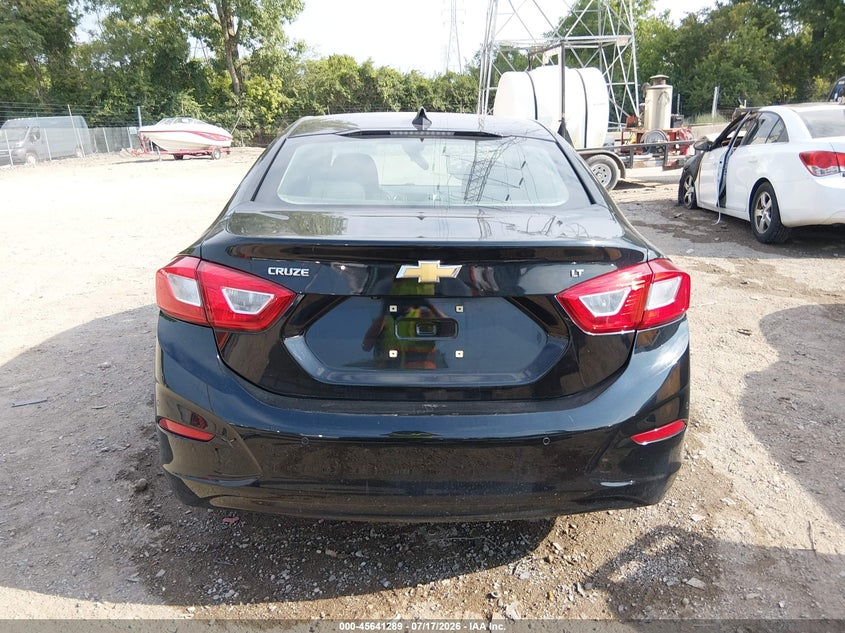 2017 Chevrolet Cruze Lt Auto VIN: 1G1BE5SM5H7271848 Lot: 45641289