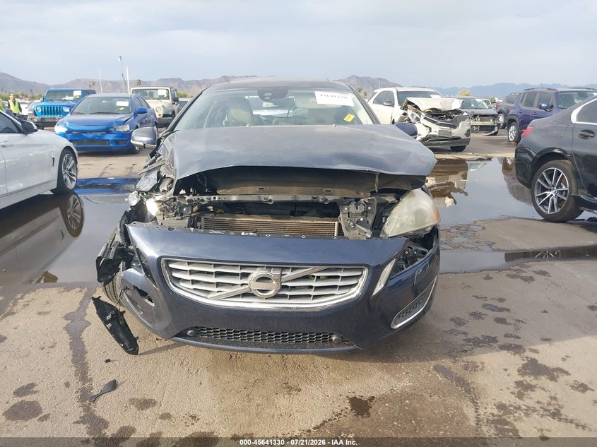 2013 Volvo S60 T5 Platinum VIN: YV1612FS5D1222393 Lot: 45641330