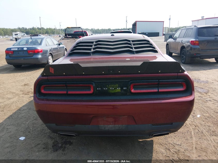 DODGE CHALLENGER - zdjęcie 16
