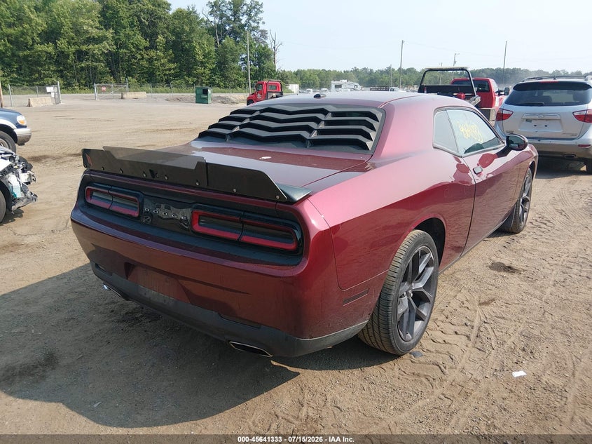 DODGE CHALLENGER - zdjęcie 4