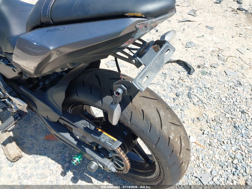 2021 Kawasaki Ex650 M VIN: ML5EXEM19MDA35939 Lot: 45641402