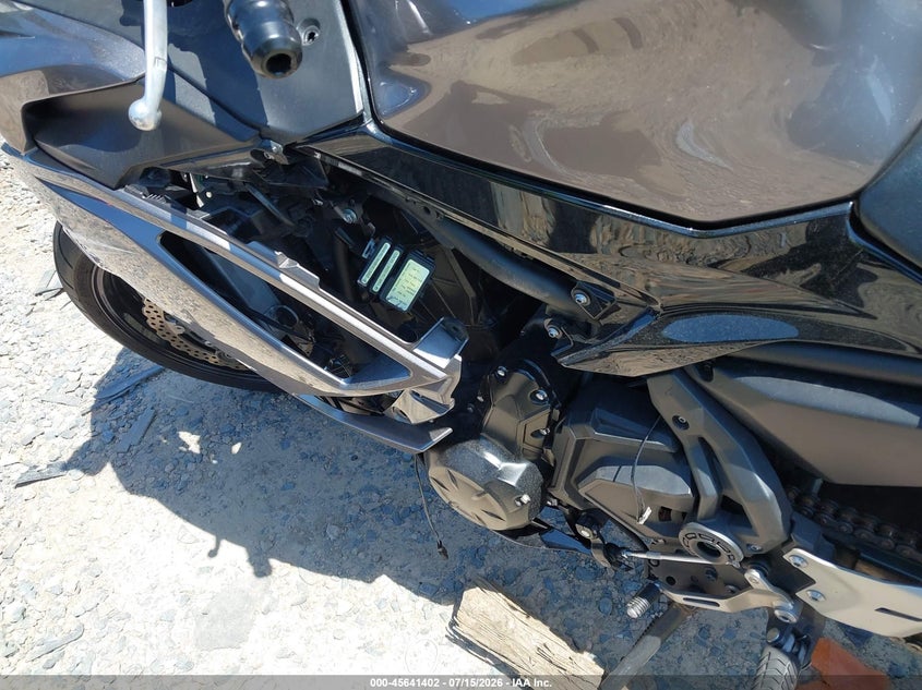 2021 Kawasaki Ex650 M VIN: ML5EXEM19MDA35939 Lot: 45641402