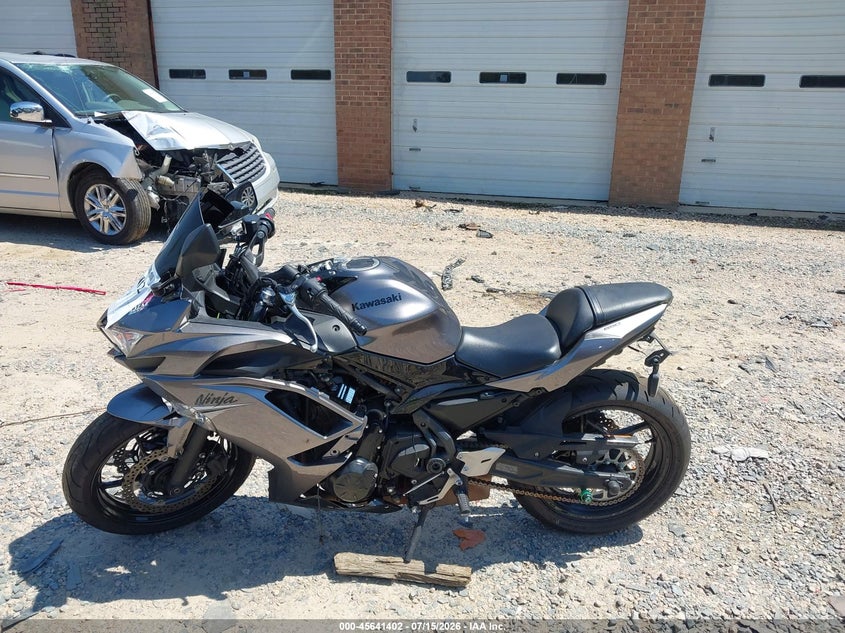 2021 Kawasaki Ex650 M VIN: ML5EXEM19MDA35939 Lot: 45641402