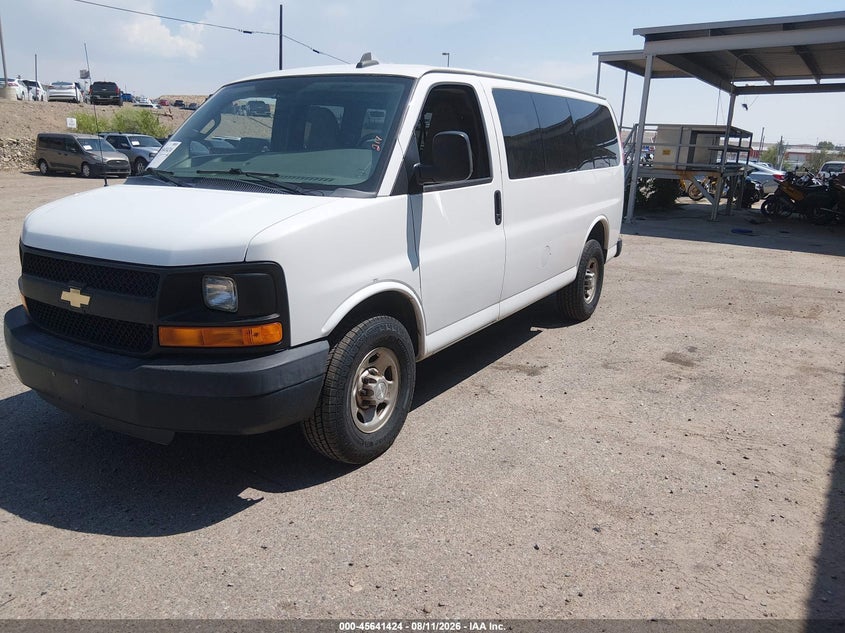 2016 CHEVROLET EXPRESS 2500 auction photo 2