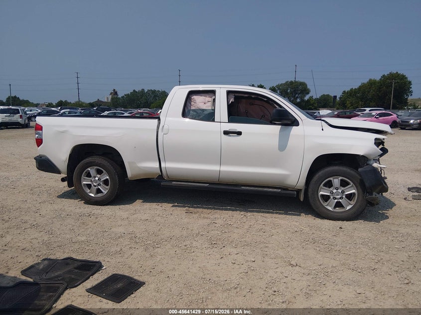 TOYOTA TUNDRA - zdjęcie 12