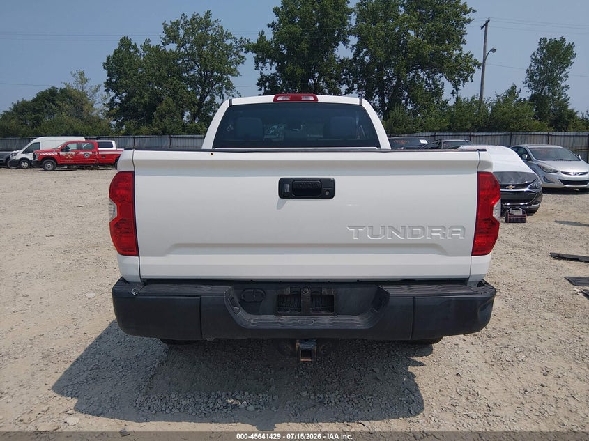 TOYOTA TUNDRA - zdjęcie 15