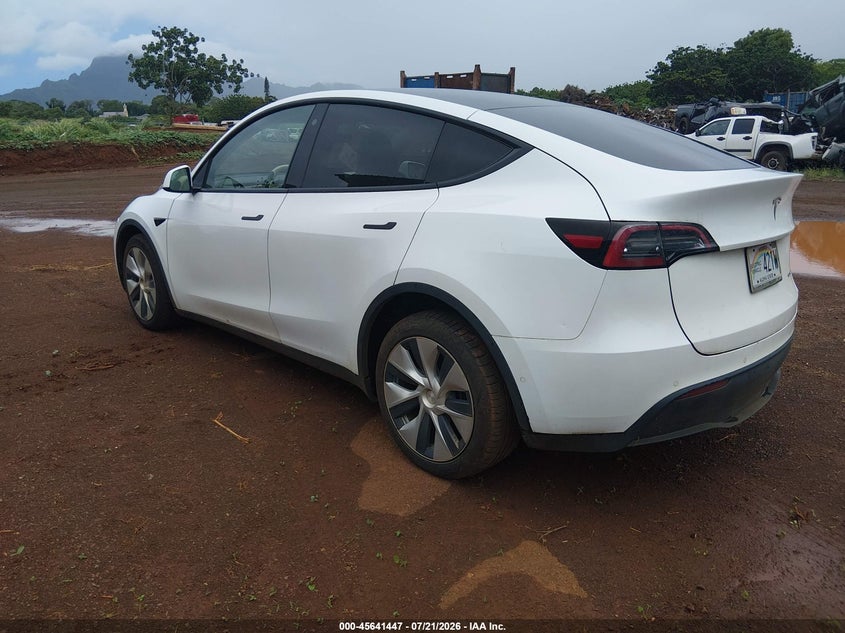 2021 TESLA MODEL Y auction photo 3