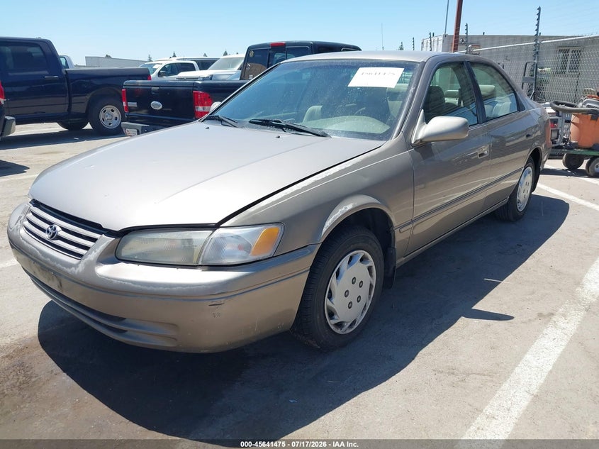 1999 Toyota Camry Le 4T1BG22K3XU916135 photo 1