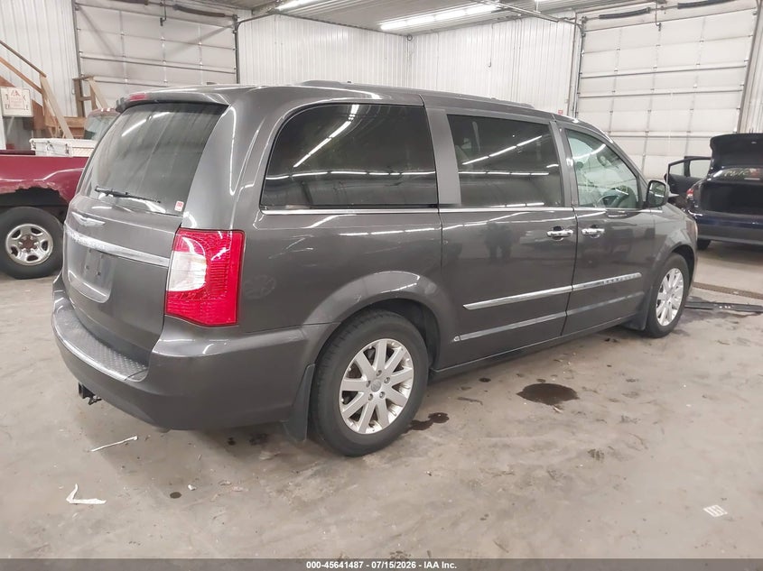 Vin: 2c4rc1bg3fr505835, lot: 46140010, chrysler town & country touring 20154
